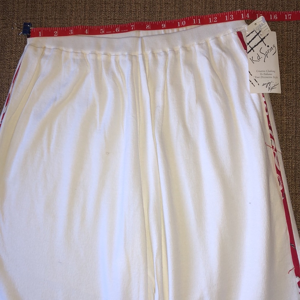 White and Red Knit Lounge Pant - Picture 7 of 8